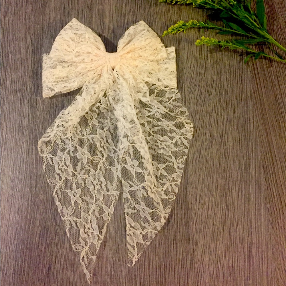 Lace hair bow with clip, hair bow for wedding